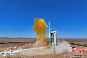 梦见螃蟹我国首颗地球物理场探测业务卫星“张衡一号”02星成功发射
